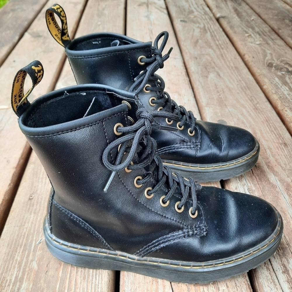 Dr. Martens Zavala Casual Combat Boots Black Leather Boots Unisex Size W6/M5 - Picture 3 of 16